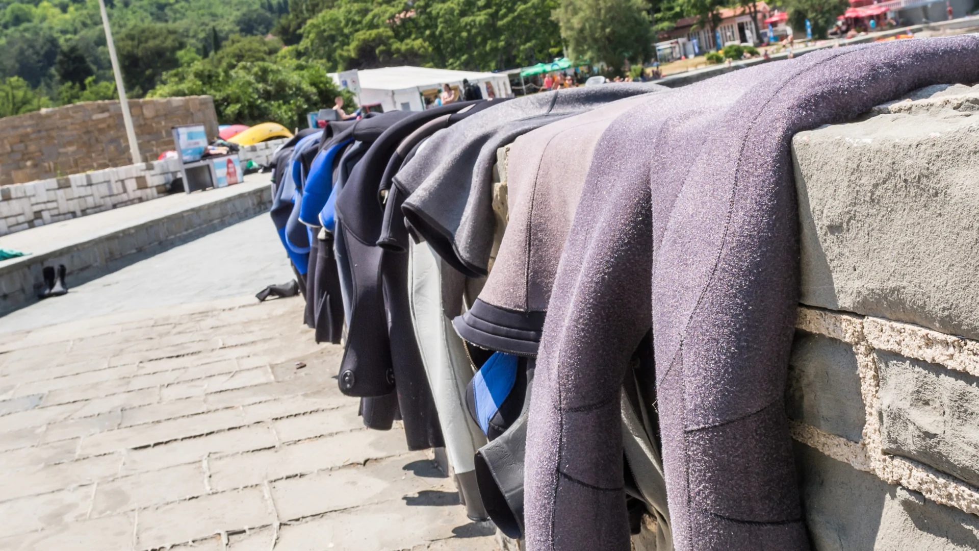 roupas de banho de neoprene