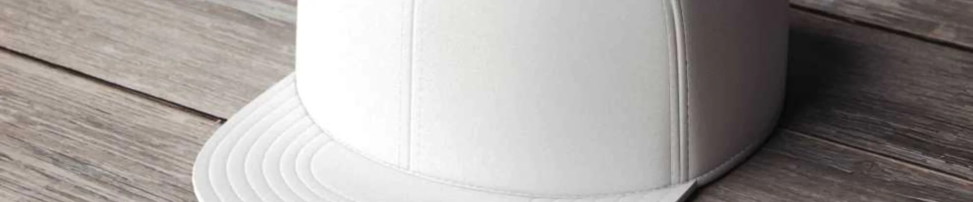 capacetes-bones-e-tenis